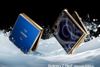 Galaxy Z Flip 7 Edition Olympique avec coque transparente protection smartphone pliant Qi2