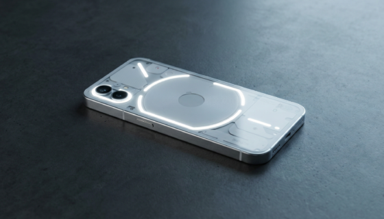 Nothing Phone (4a) Pro : comment protéger son design en aluminium sans le cacher ?